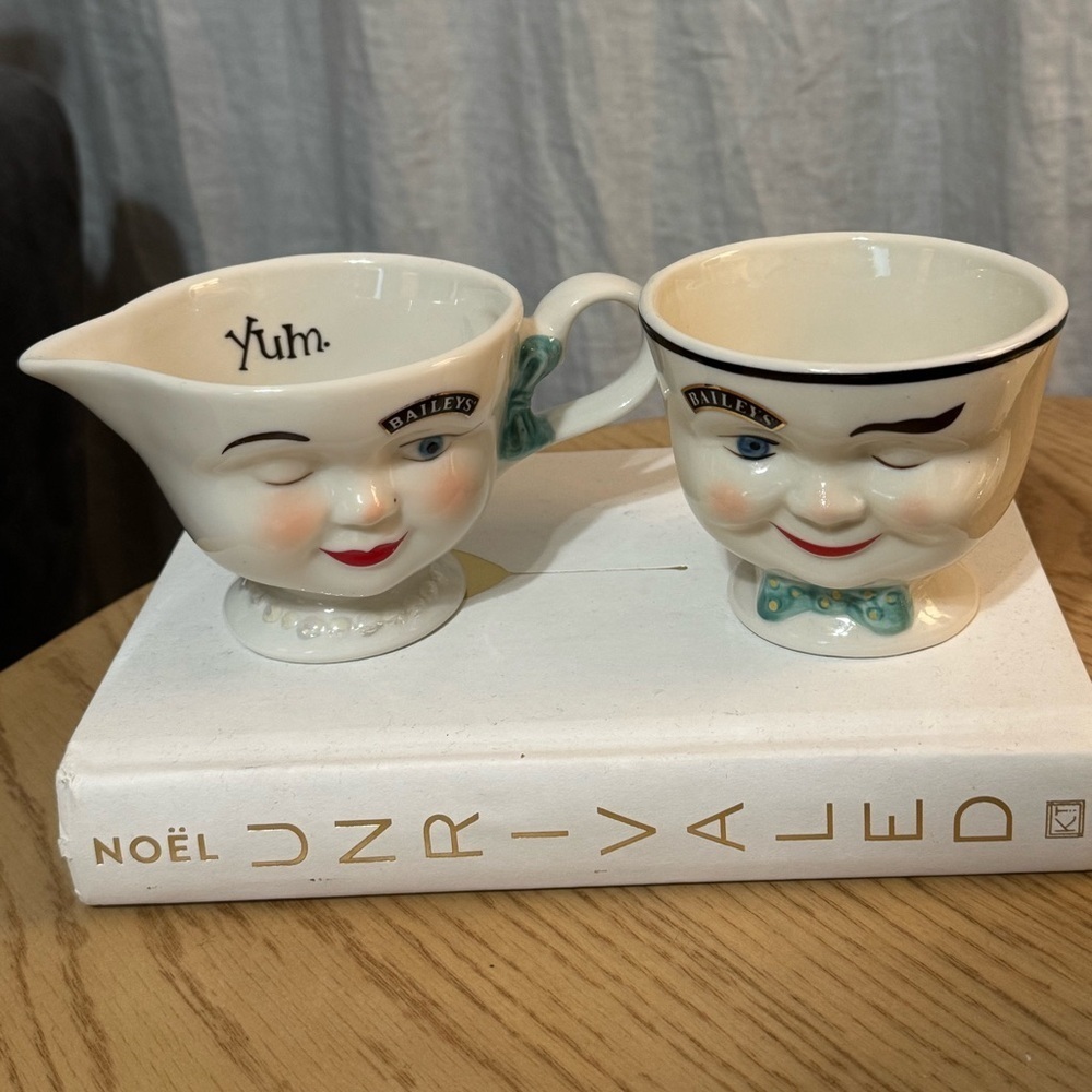 BAILEYS Vintage 90’s Creamer & Sugar Bowl Set‎ Tea Coffee Spiked Bar Cart Liquor